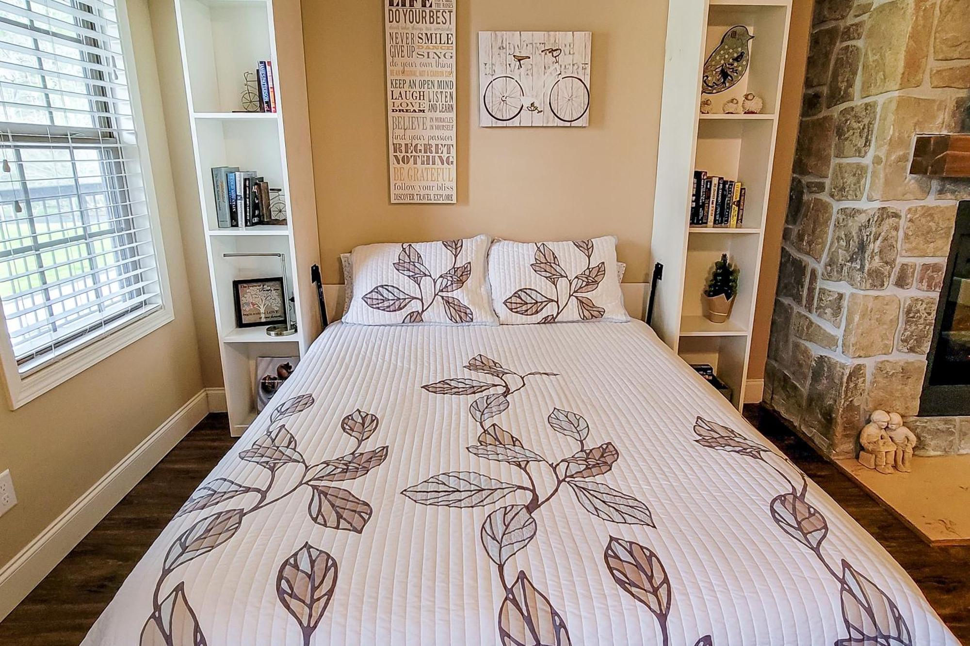 Little River Loft & Riverfront Gem Townsend Chambre photo